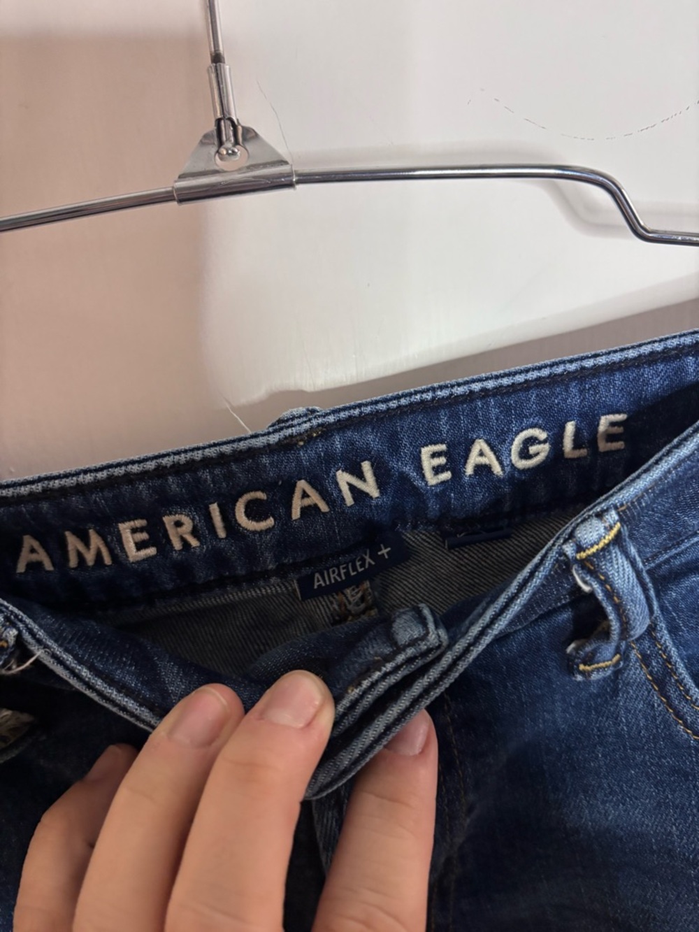 American Eagle Dark Blue Denim Jeans - Picture 3 of 7